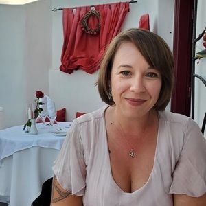 Meet your Posher, Stacy